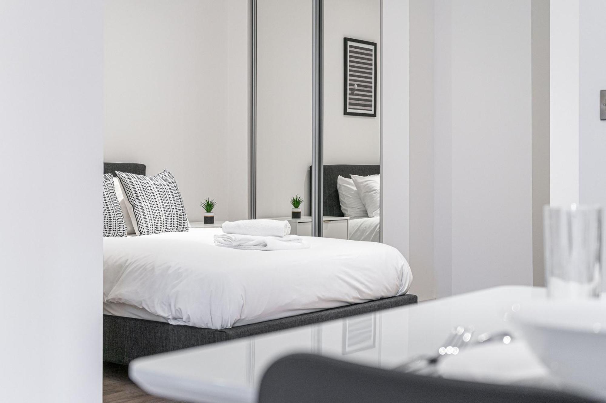 Seven Living Residences Solihull - Close To Nec & Bhx - Free Parking Екстер'єр фото